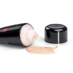 Base-Matte-Liquida-Forever-Liss-Claro-01-aberto